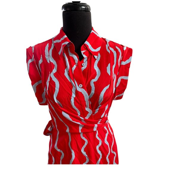 NWT Diane Von Furstenberg Red 100% Silk Wrap Midi Dress Size 10 - Picture 7 of 13